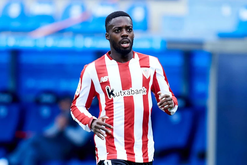 =7. Inaki Williams (Athletic Bilbao, giá trị hiện tại: 30 triệu euro, mức giảm: 10 triệu euro).