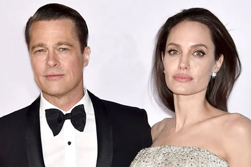 Brad Pitt gọi 21 nhân chứng trong cuộc chiến với Jolie