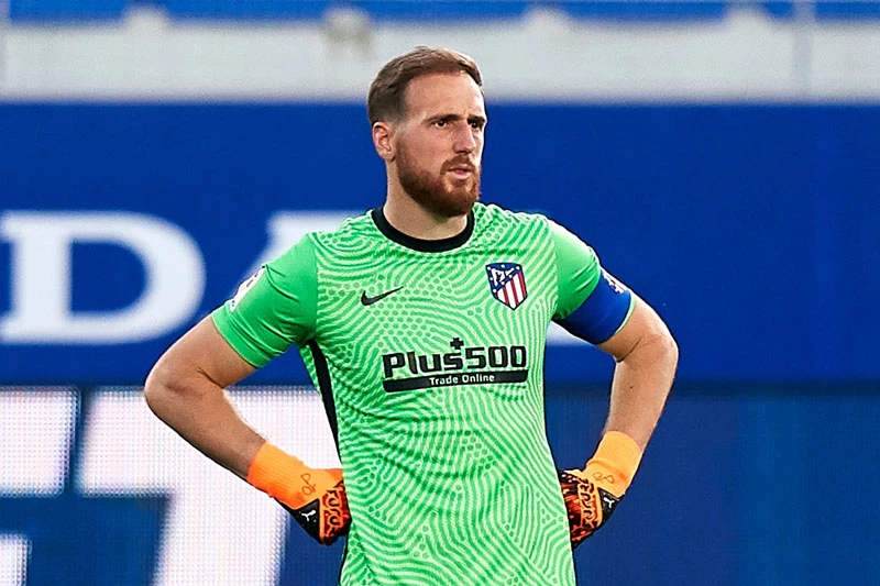 =6. Jan Oblak (Atletico Madrid, giá trị hiện tại: 90 triệu euro, mức tăng: 10 triệu euro). =6. Jan Oblak (Atletico Madrid, giá trị hiện tại: 90 triệu euro, mức tăng: 10 triệu euro).
