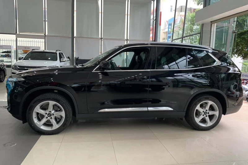 9. VinFast Lux SA 2.0 (doanh số: 1.307 chiếc). Ảnh: Vinfast - Chevrolet Đăk Lăk. 9. VinFast Lux SA 2.0 (doanh số: 1.307 chiếc). Ảnh: Vinfast - Chevrolet Đăk Lăk.