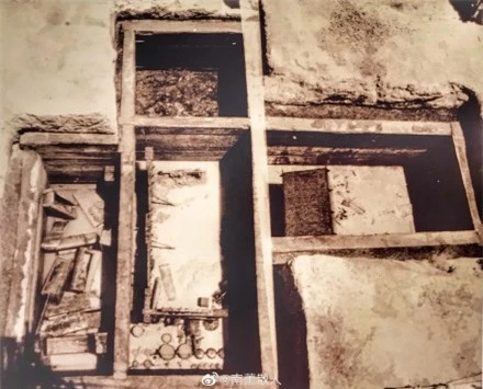 Khai quật thủy mộ độc nhất vô nhị tại Trung Quốc: Những thứ bên trong khiến giới khảo cổ kinh ngạc - Ảnh 1.