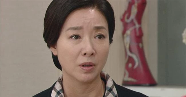 Nhờ mẹ chồng trông cháu, bà nhận lời nhưng điều kiện kèm theo khiến tôi giận dữ bế con đi gửi người khác - Ảnh 1. Nhờ mẹ chồng trông cháu, bà nhận lời nhưng điều kiện kèm theo khiến tôi giận dữ bế con đi gửi người khác - Ảnh 1.