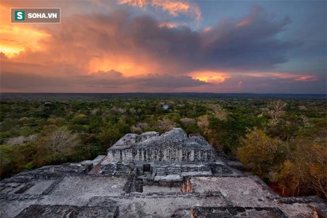 Cách đây khoảng 1.400 năm, khu tàn tích của đô thành Calakmul từng là nơi vương quốc của các vị Vua Rắn đã vươn lên tới đỉnh cao và 'biến mất' một cách bí ẩn vào khoảng hơn một thế kỷ sau đó.