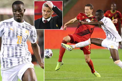 Bailly chấn thương, Solsa "méo mặt" vì hàng thủ M.U