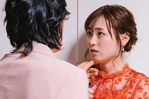 Anh bạn thân của chồng đến ở nhờ nửa tháng, tôi hoảng loạn mỗi lần nhìn vào căn bếp