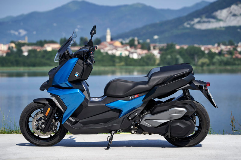 Đánh giá xe ga BMW C400X, giá 269 triệu tại Việt Nam, cạnh tranh với Honda SH 300i