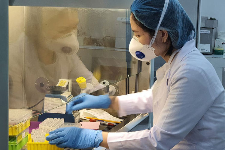 Chiều 10/10, thêm 2 ca mắc COVID-19 được cách ly sau khi nhập cảnh