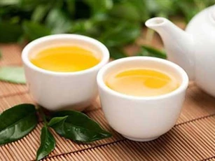 Sai lầm khi uống trà khiến bạn rước độc vào người, bủn rủn chân tay vì say trà