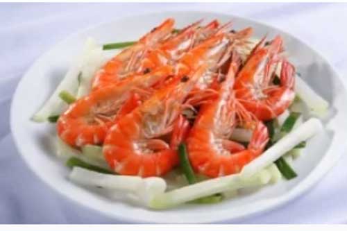 Tôm rất giàu canxi nhưng có 3 bộ phận cực bẩn, ăn vào dễ nhiễm độc