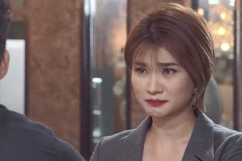 Phát hiện chồng hay đi cafe với học viên sau giờ làm, tôi định tung hê mọi chuyện thì nhận được lời tâm sự từ anh khiến bản thân xấu hổ vô cùng