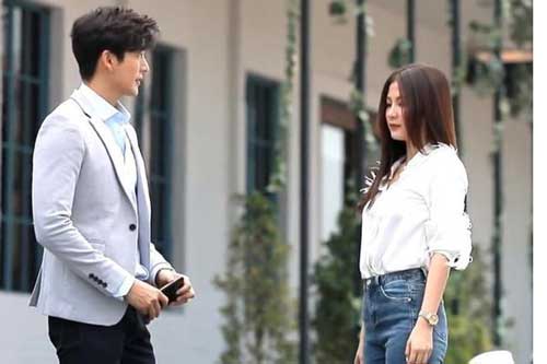 Đến nhà chơi đúng một lần, vừa trông thấy mẹ tôi, người yêu đã hầm hầm mặt rồi đòi chia tay