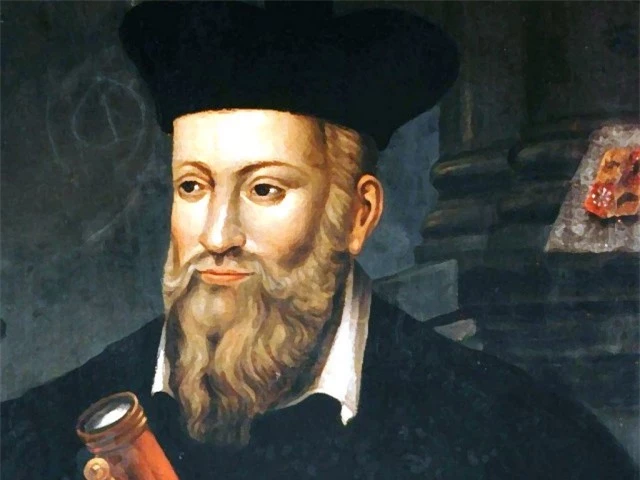 Nhà tiên tri Nostradamus và lời dự đoán về các vụ máy bay rơi.