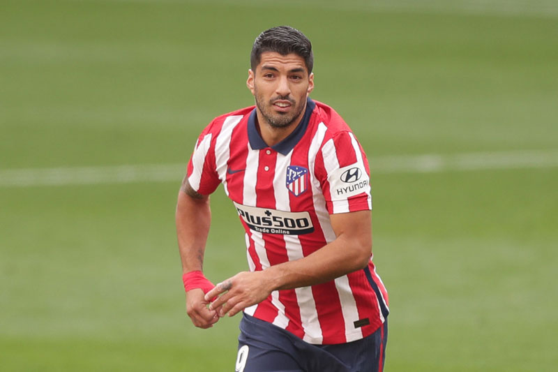 Luis Suarez hé lộ 'góc khuất' về Barca và HLV Ronald Koeman