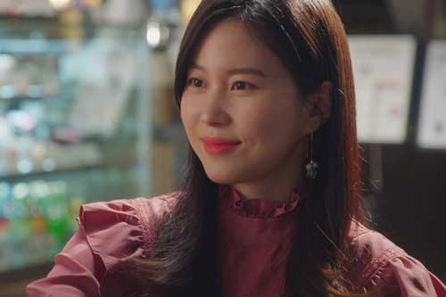 Lần nào về quê chị dâu cũng kiểm tra tủ lạnh nhà mẹ chồng, tôi "choáng váng" khi biết mục đích thật sự