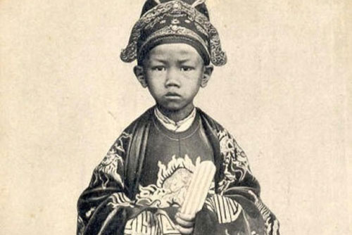 Chuyện nạp phi độc nhất vô nhị của vua Duy Tân