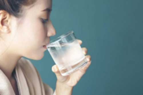 4 loại đồ uống không nên dùng trong kỳ kinh nguyệt, nhấp 1 ngụm cũng có thể lĩnh hậu quả