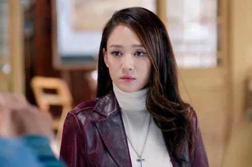 Chị gái lấy chồng đại gia nhưng cả năm chỉ về 2 lần, tôi tới tận nơi định "dạy dỗ" nhưng sửng sốt với bí mật chị giấu bấy lâu