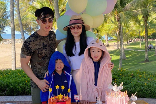 Ngô Tôn tận hưởng hôn nhân hạnh phúc