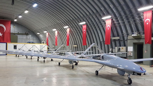 Serbia muốn mua máy bay không người lái của Thổ Nhĩ Kỳ