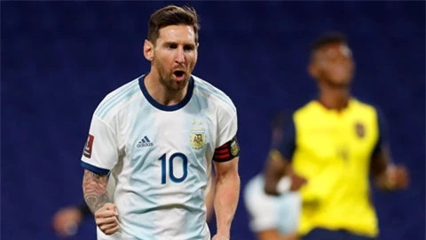 Giờ Messi mới thực sự là 'số 10'