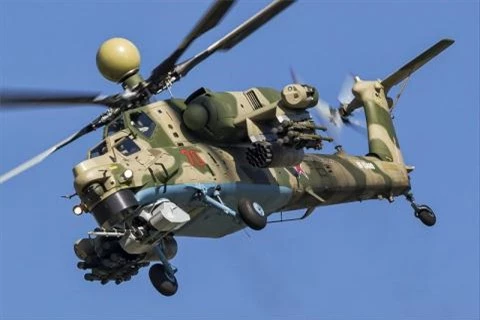 Mi-28NM so huu don danh mau muc bang UAV