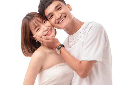 Mạc Văn Khoa khoe ảnh sắp làm bố