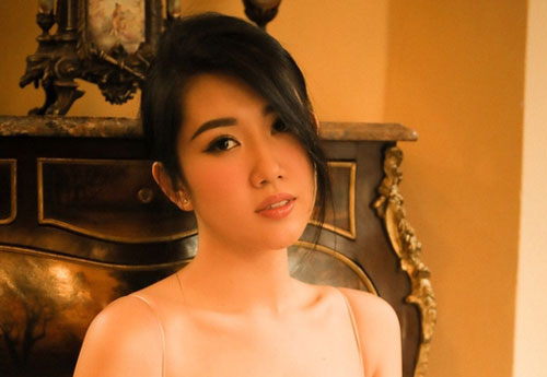 Thúy Ngân khoe dáng gợi cảm sau giảm cân