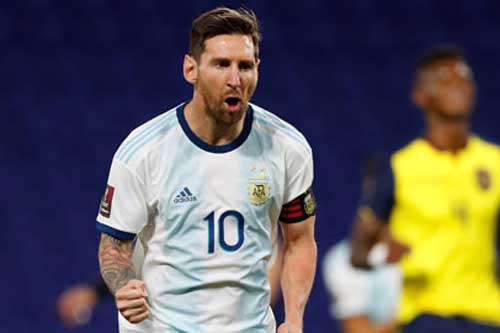 Giờ Messi mới thực sự là 'số 10'