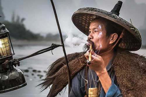 Cần câu hay cá: Lựa chọn nào cũng dẫn đến thất bại, đây chính là phương án của người thông minh