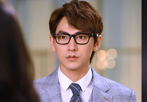 "Cất em vào tâm tư" trình làng, fan đau lòng vì chuyện tình bi thảm của cửu vĩ hồ Isaac