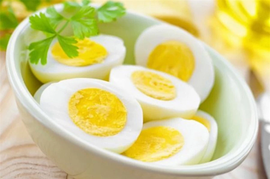 Không ăn trứng khi bị tiêu chảy suy gan thận