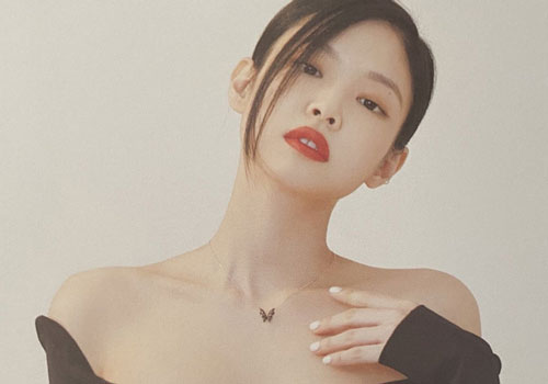Jennie đẹp xuất thần trong album mới: Body siêu nuột, thần thái đỉnh cao soán ngôi thánh visual Jisoo