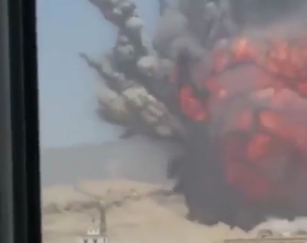 Armenia dội tên lửa dữ dội vào Azerbaijan