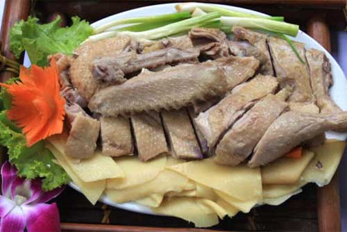 Mẹo hay để luộc vịt thơm ngon và hết mùi hôi