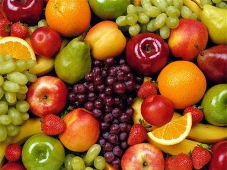 Đối với trái cây tươi, các bà nội trợ cần bảo quản thực phẩm ở ngăn mát tủ lạnh 
