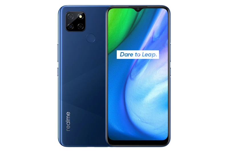 Realme Q2i.