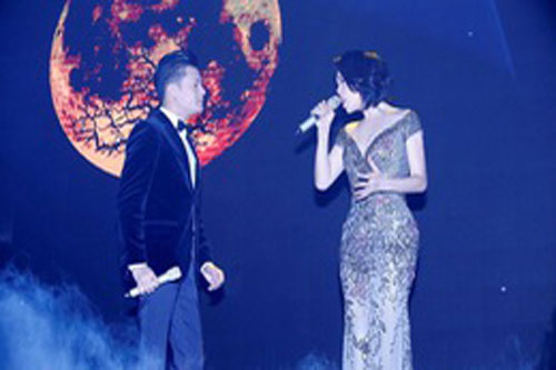 Quang Dũng và Thu Phương tái ngộ trong đêm thu Hà Nội