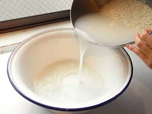 Công dụng thần kỳ từ A-Z của thứ nước nhà nào cũng đổ bỏ mỗi ngày