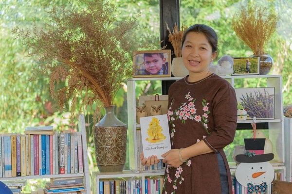 Chủ nhiệm Hội quán các Bà Mẹ: Trăn trở gìn giữ linh hồn của lụa Việt