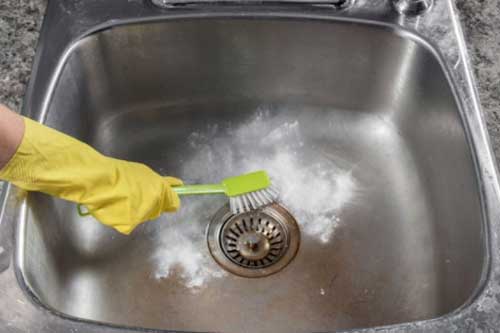 Những mẹo vặt vô cũng hữu ích và bất ngờ từ baking soda