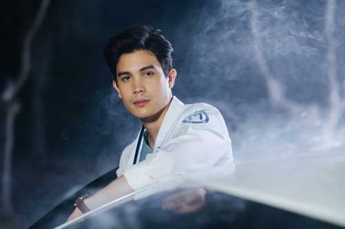 Vợ suốt ngày phàn nàn bà nội lên chăm cháu mà toàn ngủ khiến tôi giận mẹ, để rồi khi sự thật sáng tỏ, tôi đau lòng vô cùng