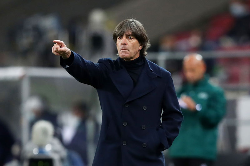3/4 CĐV Đức muốn 'tống cổ' HLV Joachim Low