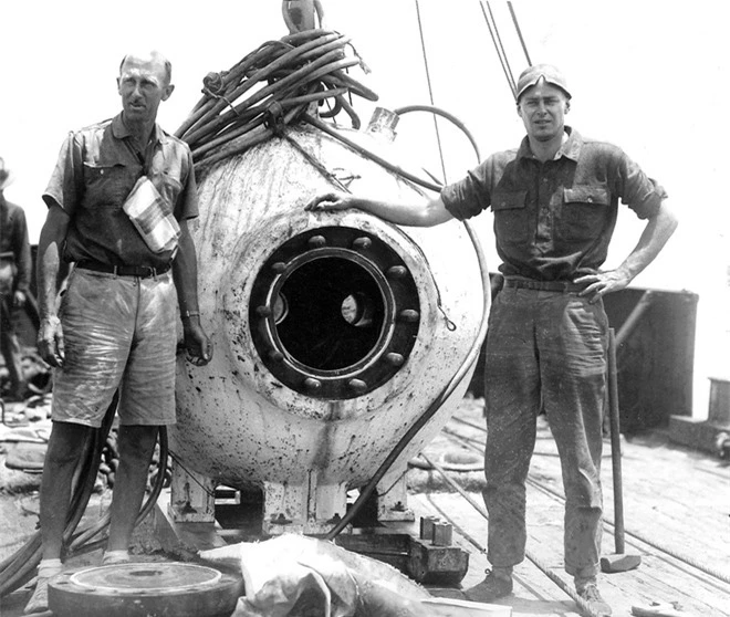 Lần lặn sâu kỷ lục xuống biển đầu tiên trong lịch sử: Đội thám hiểm phát hiện nhiều điều kinh ngạc - Ảnh 1.