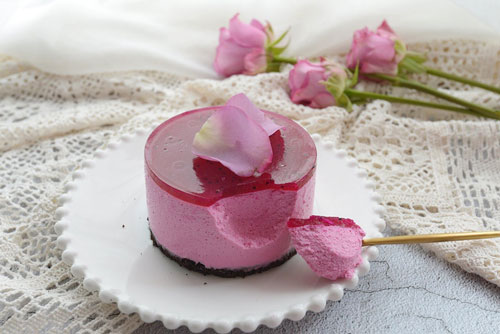 Mousse thanh long thơm ngon, lạ miệng sẽ là món ăn vặt cực hấp dẫn