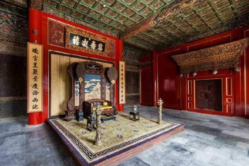 Từ Ninh Cung vốn là nơi ở của hậu phi tiền triều nhà Minh - Thanh nhưng gần như không ai ở từ thời Hoàng đế Khang Hi, rốt cuộc là vì sao?