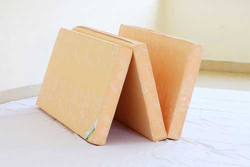 Mẹo hay giúp giữ đệm luôn sạch sẽ, thơm tho như mới