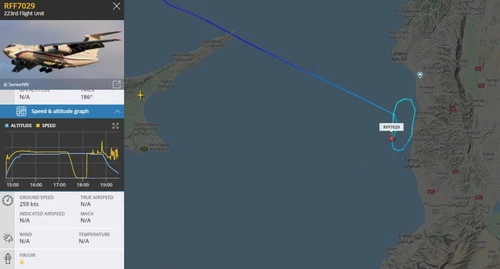 Máy bay vận tải quân sự hạng nặng Il-76 đã phải bay vòng ngoài khơi Syria mà không thể hạ cánh. Ảnh: Flightradar24.