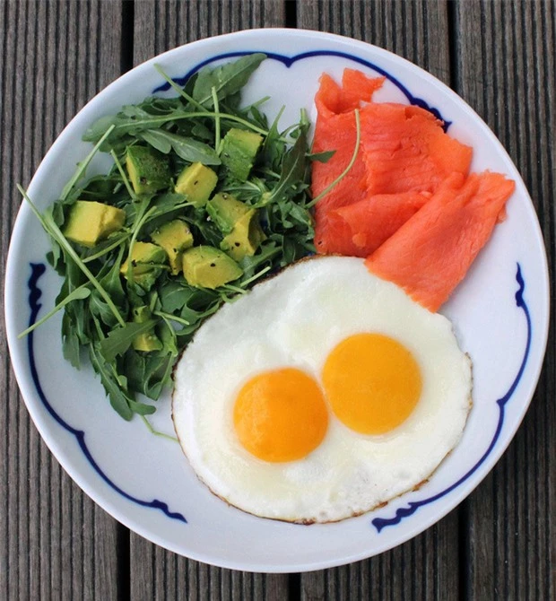8 bữa sáng healthy giúp bạn no đến tận trưa, áp dụng lâu còn khiến cân nặng giảm mạnh mẽ - Ảnh 4.