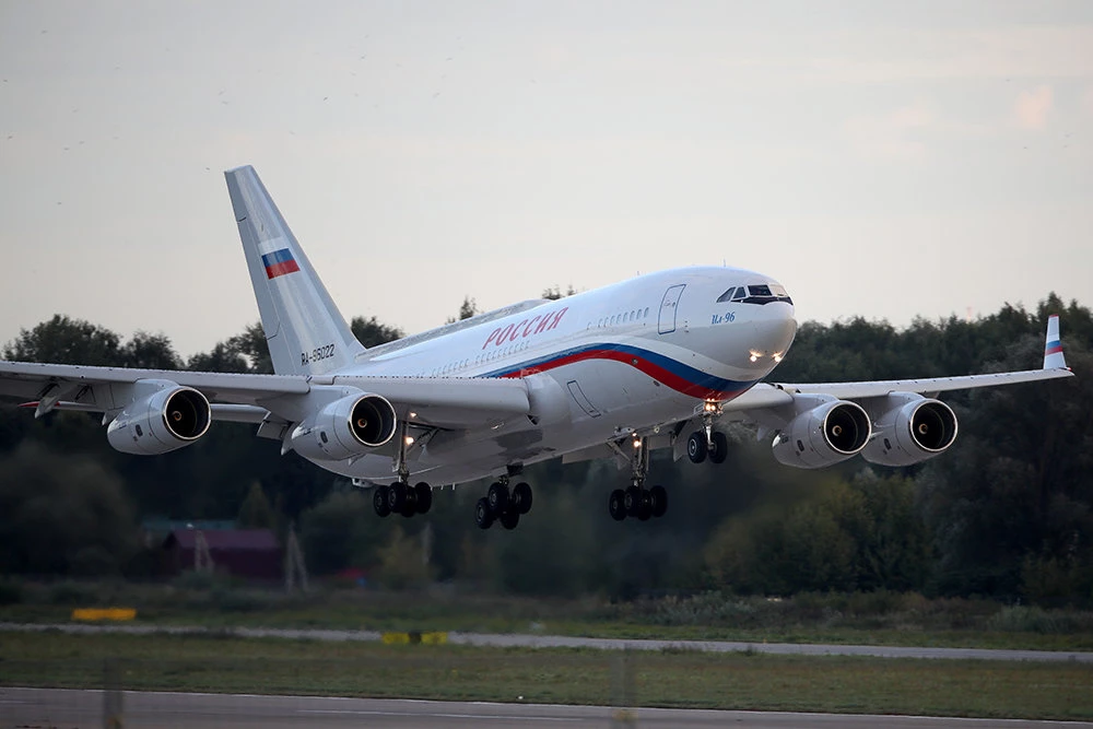 Máy bay chở khách Il-96-400M sẽ được sử dụng là cơ sở của sở chỉ huy trên không mới. Ảnh: TASS.
