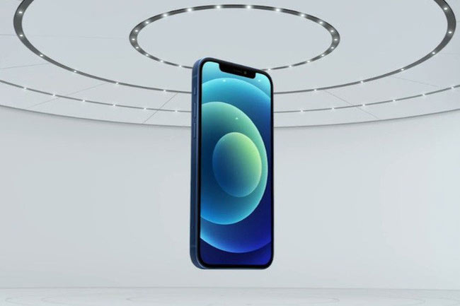 iPhone 12 mini - Con tim khổng lồ trong vóc dáng tí hon